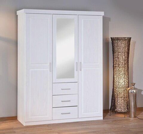 Белый шкаф для одежды